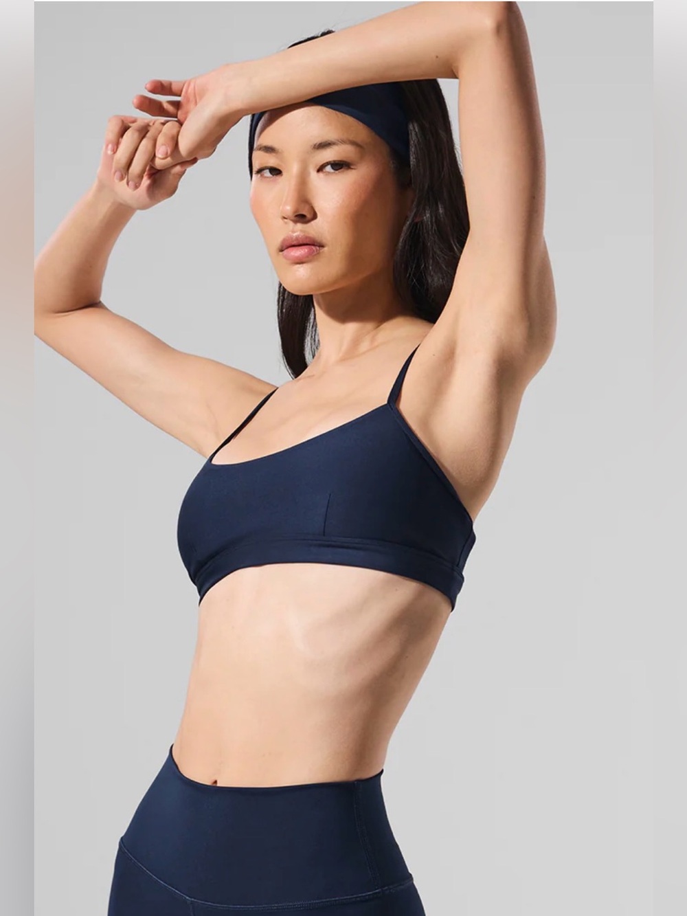 Alo Yoga Airlift Intrigue Bra Navy Blue